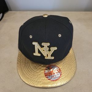 NWT New League NY Diamond Snapback Gold Snakeskin Adjustable Baseball Cap Hat